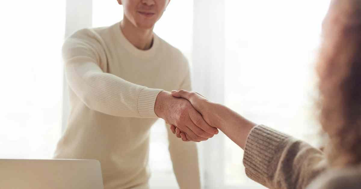 job-interview-recruitment-process-handshake