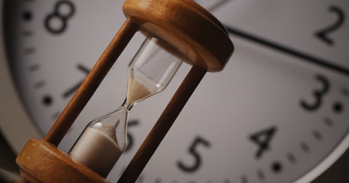 when is the best time to schedule a job interview