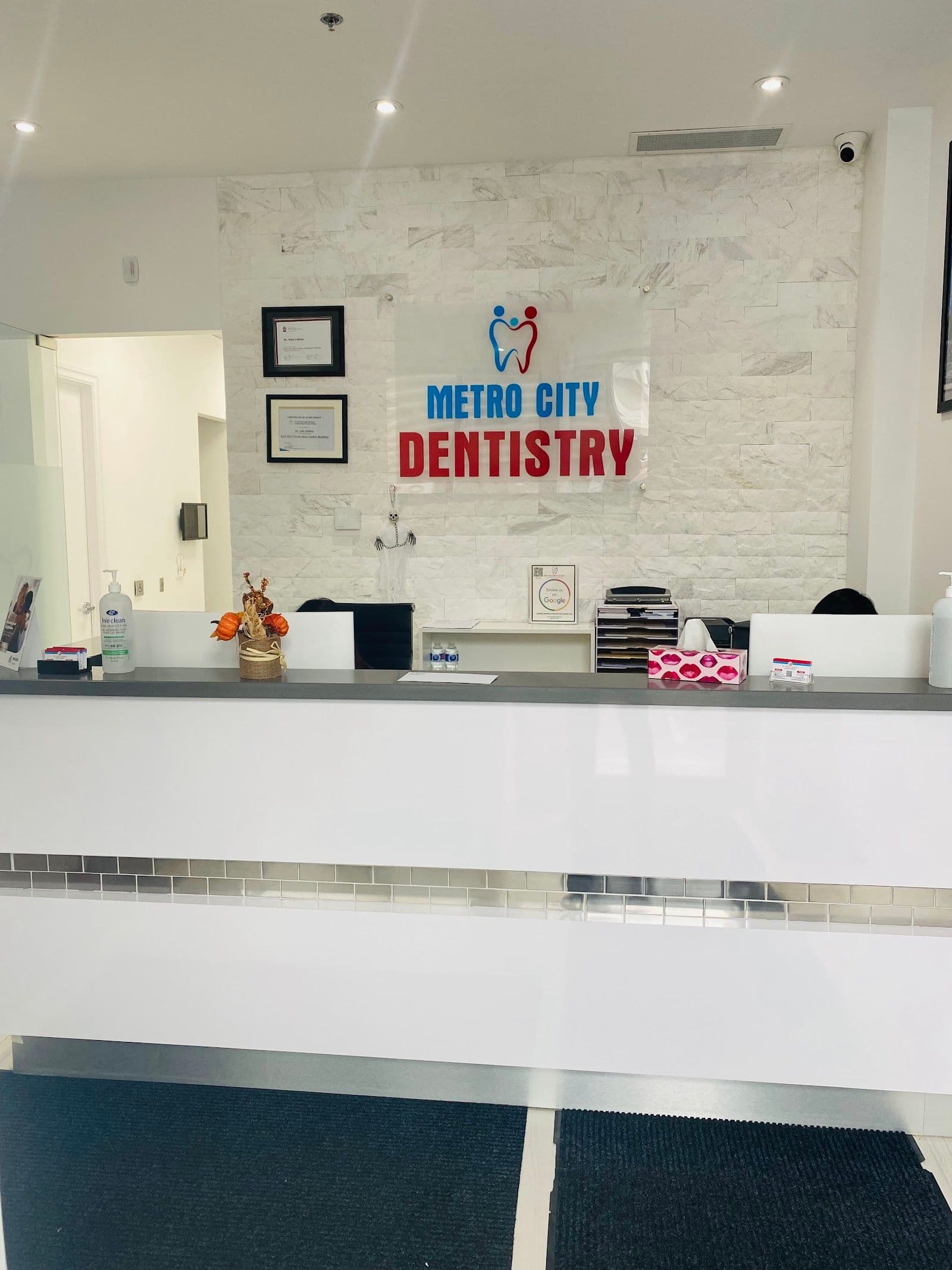 Guest photo from a Google review at Metro City Dentistry Brampton Dental Clinic