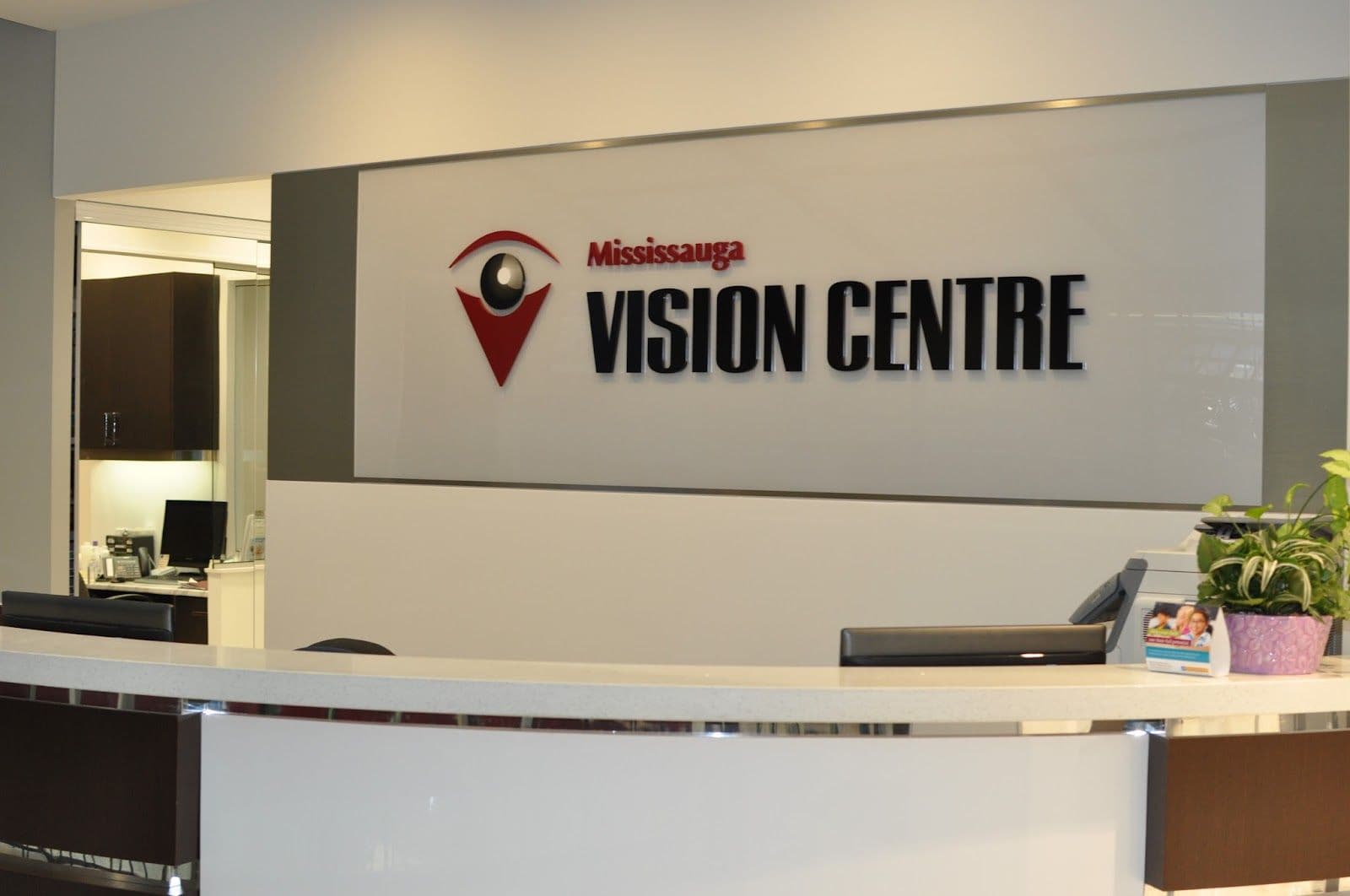 Guest photo from a Google review at Mississauga Vision Centre