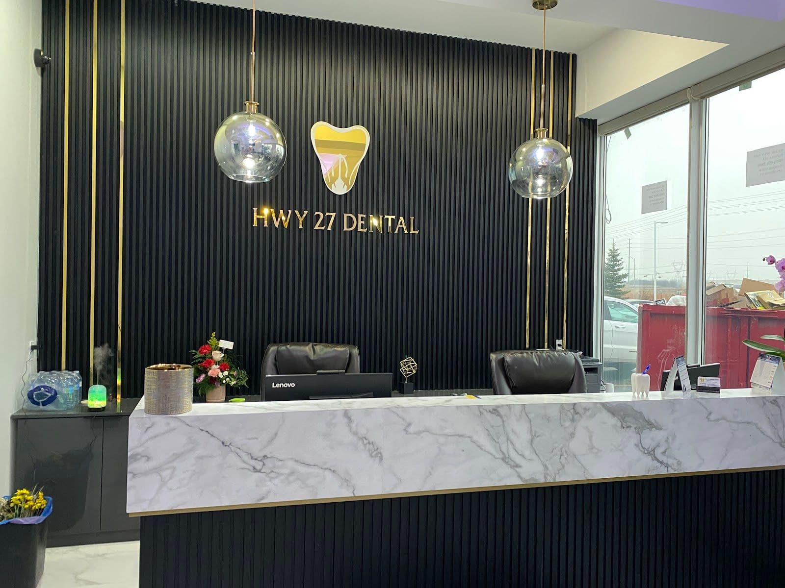 Guest photo from a Google review at Hwy 27 Dental clinic (Woodbridge-Vaughan)