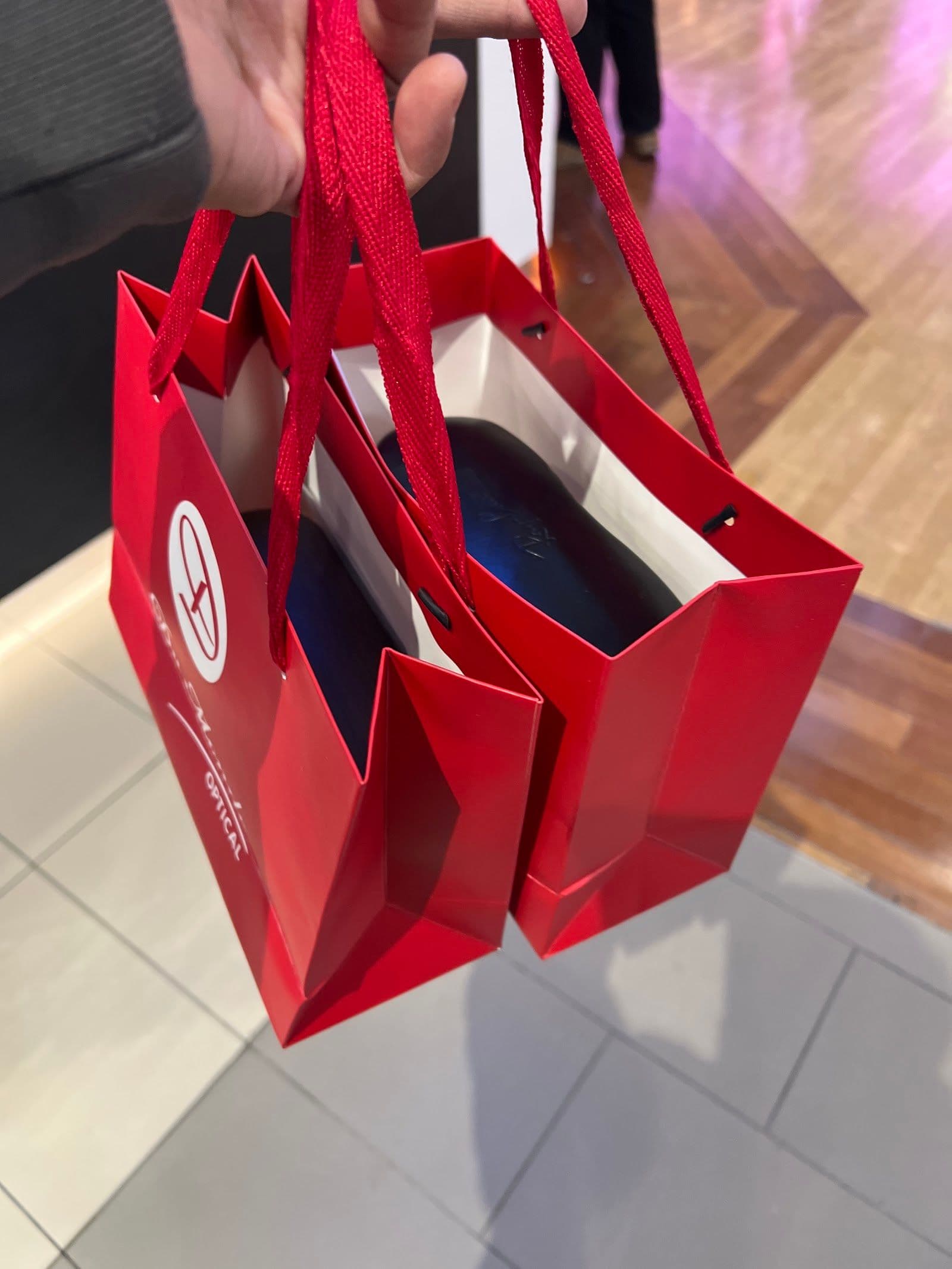 Another guest photo from a Google review at Du Monde Eyecare Vaughan Mills