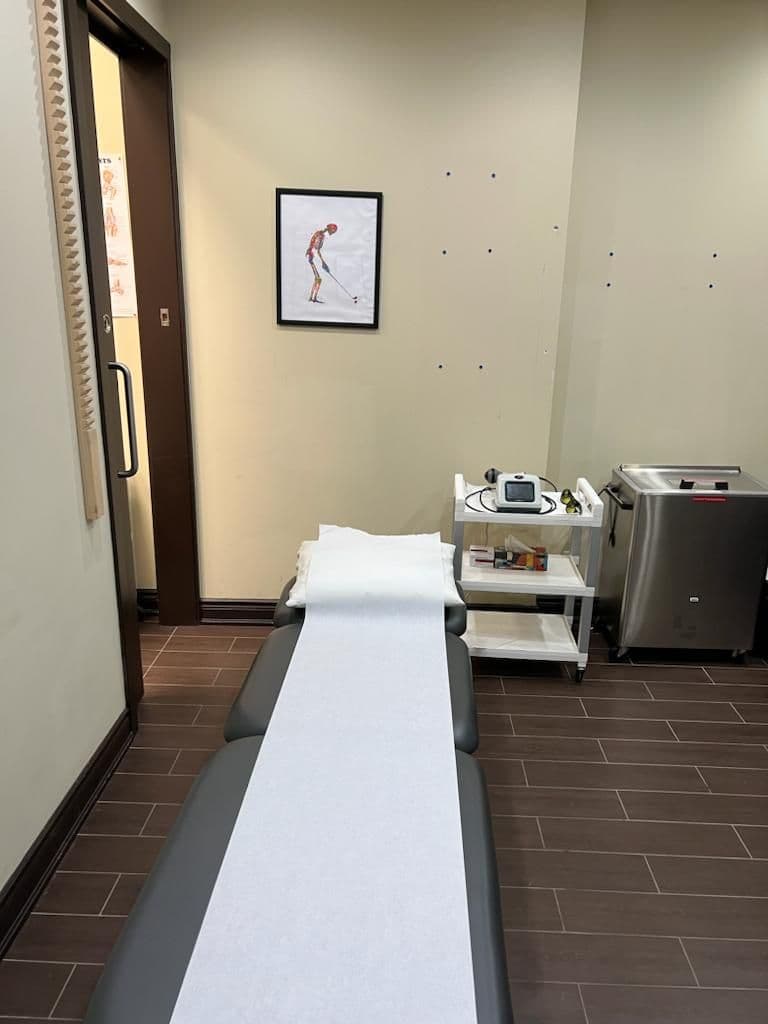 Another guest photo from a Google review at Complete Care Physiotherapy Centre | Best Physiotherapy | Best Chiropractic Clinic | Massage Therapy Clinic | Vaughan
