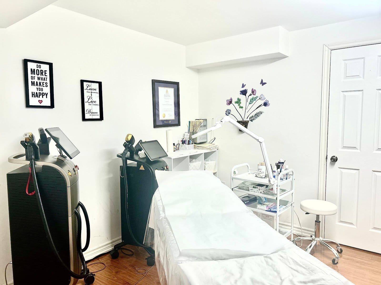 Guest photo from a Google review at SOLO LASER CLINIC