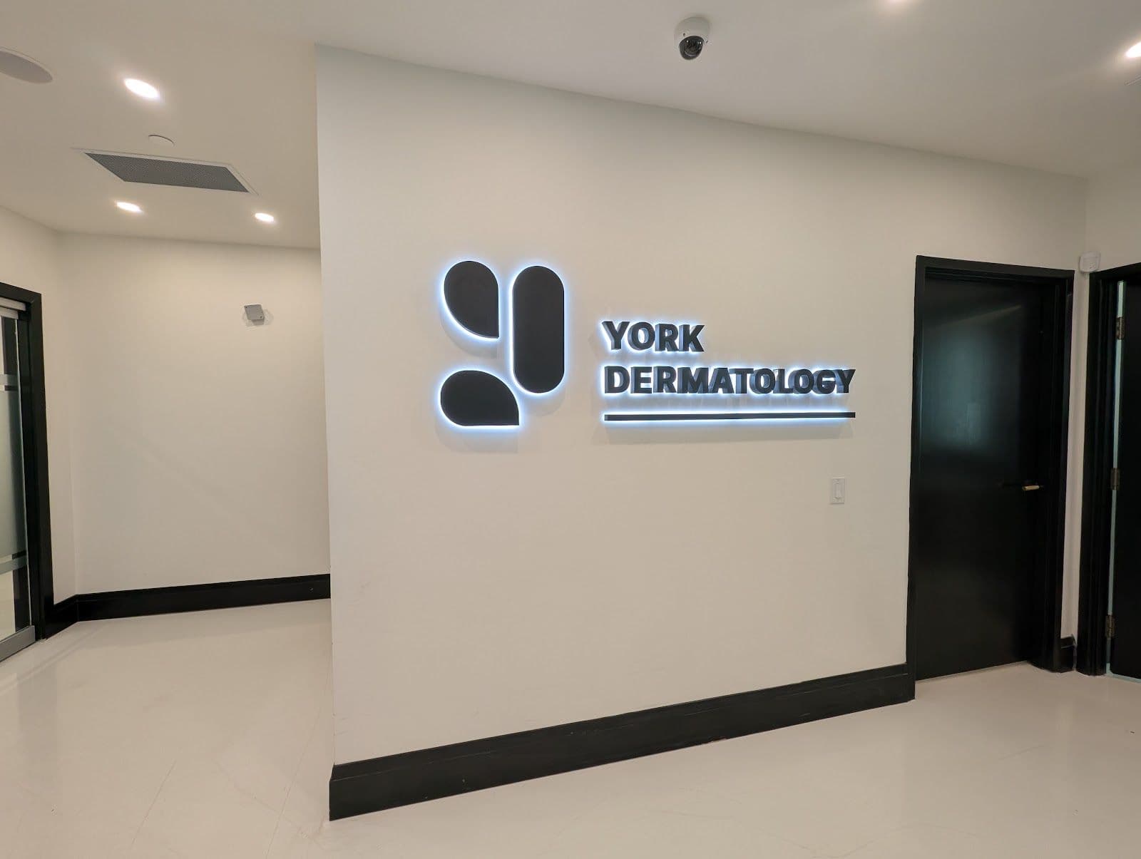 Guest photo from a Google review at York Dermatology Clinic & Research Centre