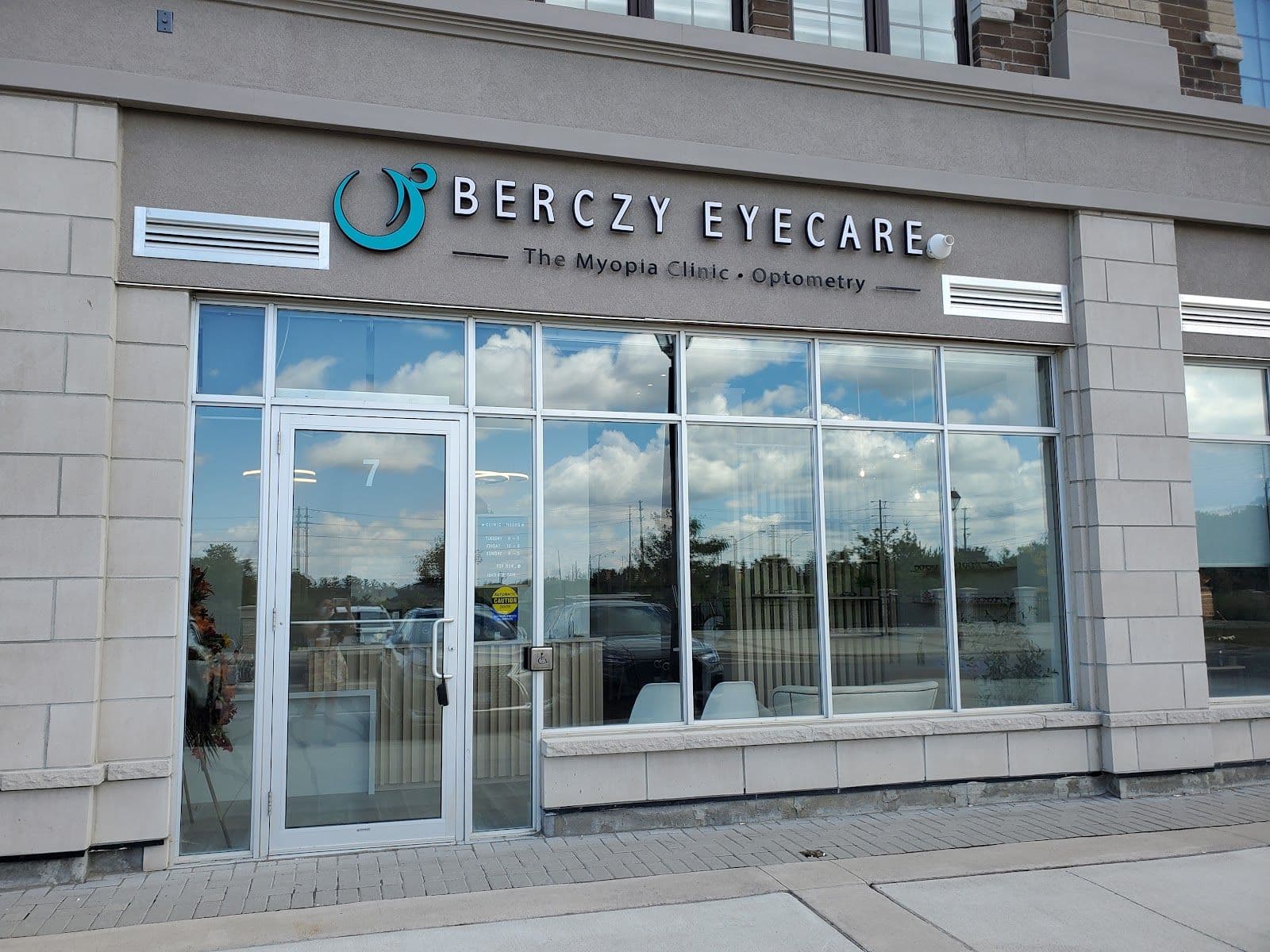 Another guest photo from a Google review at Berczy Eyecare - The Myopia Clinic • Medical Optometry - Dr. Rosina Cheung & Associates