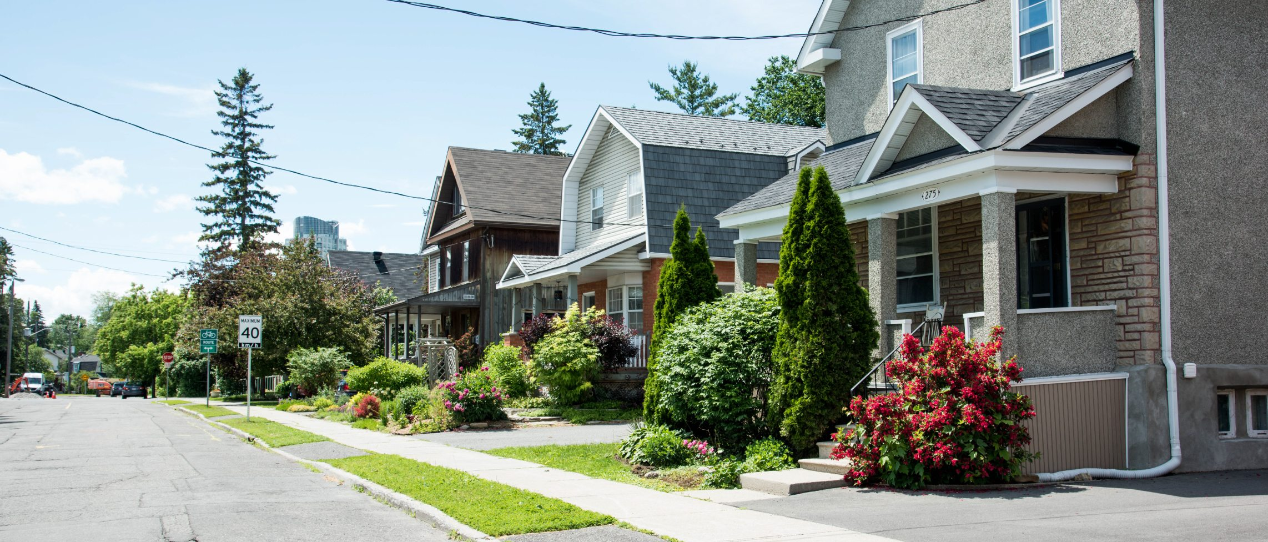 Recently sold home featured on Alex Moldovan Balea's personalized real estate postcard